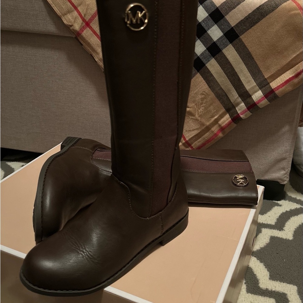 Michael Kors kids boots